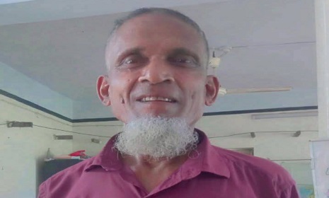 নড়াইলে স্কুল দপ্তরী নান্নু খোয়ালেন ৭৪ হাজার টাকা