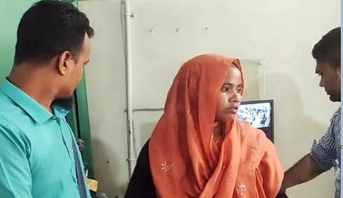 অভিযোগ না করায় ব্যাংক কতৃপক্ষ ছেড়ে দিল নারী চোরকে