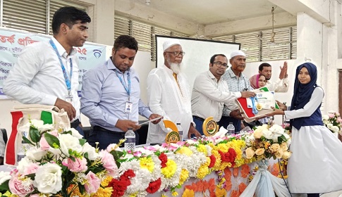 নড়াইলে দেড় শতাধিক শিক্ষার্থীর দুর্নীতির বিরুদ্ধে শপথ গ্রহণ