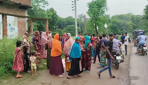 শৈলকুপায় ট্রাক চাপায় নারীর মৃত্যু