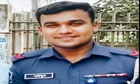 নিখোঁজের দুই দিন পর মেঘনার পাড়ে মিলল পুলিশ সদস্যের মরদেহ