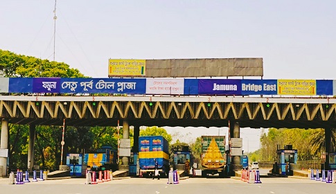 গত ২৪ ঘণ্টায় যমুনা সেতু দিয়ে রেকর্ড সংখ্যক যানবাহন পারাপার