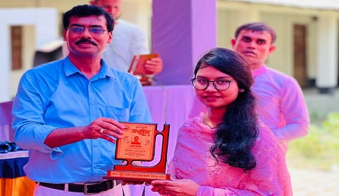 নড়াইলে কৃতি শিক্ষার্থী সংবর্ধনা অনুষ্ঠান