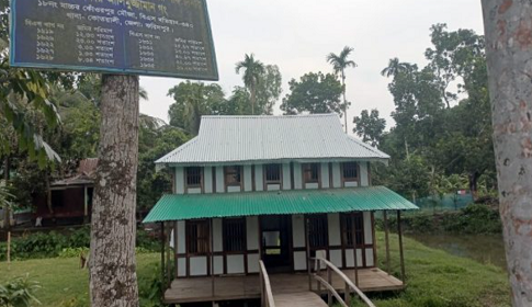পূর্ব শত্রুতার জের ধরে ফরিদপুরে হামলা ভাঙচুর লুটপাট