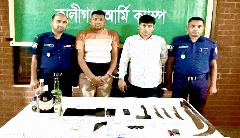 সাতক্ষীরায় আ.লীগ নেতার ছেলেসহ ভারতীয় নাগরিক গ্রেপ্তার