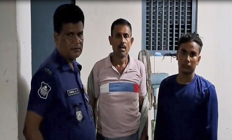 সাতক্ষীরার কুশখালি সীমান্ত দিয়ে ৬ নারী-পুরুষকে বিজিবি’র কাছে হস্তান্তর