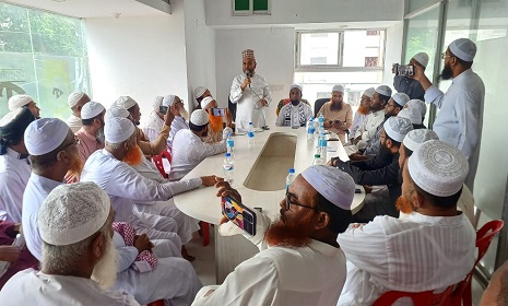 বিশ্বাস বিল্ডার্সের পরিচালক নূরে আলম বিশ্বাসের সাথে ইসলামী আন্দোলনে বাংলাদেশ’র নেতাদের মতবিনিময়