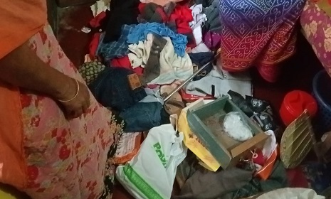 সাতক্ষীরায় বিএনপি নেতার বাড়িতে চেতনা নাশক স্প্রে করে গ্রিল ভেঙে দুর্ধর্ষ চুরি
