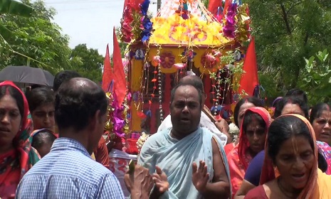 সাতক্ষীরায় যথাযোগ্য মর্যাদায় জগন্নাথ দেবের রথযাত্রা উদযাপিত