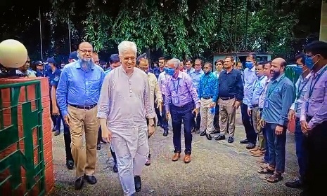 ‘দেশের শিল্পগুলোকে কাজে লাগিয়ে অর্থনৈতিক সক্ষমতা বৃদ্ধি করা আমাদের প্রধান কাজ’