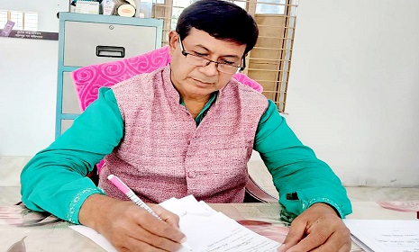 বিদ্যালয়ের প্রধান শিক্ষকের বিদায় অনুষ্ঠান, পরীক্ষা বন্ধ রেখে ভূরিভোজের প্রস্তুতি