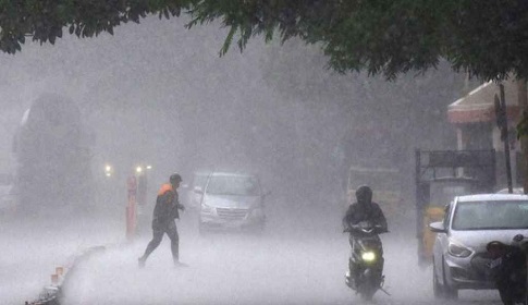 সারাদেশে আরও ১০ দিন ঝড়-বৃষ্টির সম্ভাবনা