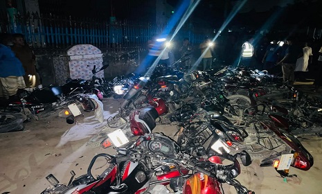 দিনাজপুরের খানসামায় বিএনপির দুই গ্রুপের সংঘর্ষ, আহত ২০