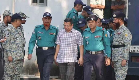রাজসাক্ষী হওয়ায় ক্ষমা পেলেন সাবেক আইজিপি মামুন