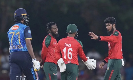 বড় ব্যবধানে শ্রীলঙ্কাকে হারিয়ে সিরিজে ঘুরে দাঁড়াল বাংলাদেশ
