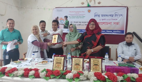 ঈশ্বরগঞ্জে জনসংখ্যা দিবস উপলক্ষ্যে আলোচনা সভা