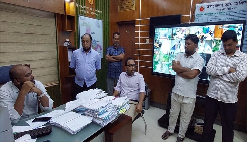 দুই দলিল লেখকের কারাদণ্ড
