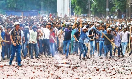 গণঅভ্যুত্থানে হত্যাসহ ১২ মামলার চার্জশিট দিল পুলিশ