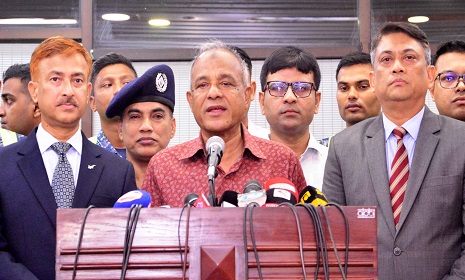 ‘গোপালগঞ্জে সংঘর্ষ, তদন্তের প্রয়োজনে লাশ উত্তোলন হবে’