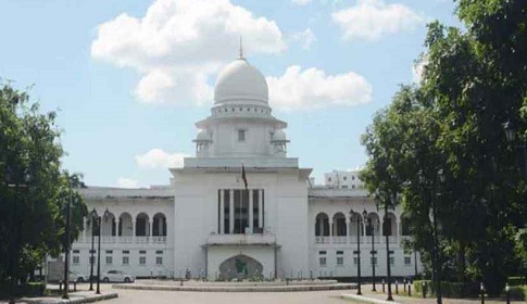 জনবহুল এলাকায় ত্রুটিপূর্ণ বিমান চলাচলে নিষেধাজ্ঞা চেয়ে রিট