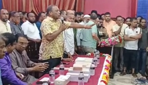 পাংশায় বিএনপির নতুন সদস্য সংগ্রহ ও নবায়ন ফরম বিতরণ