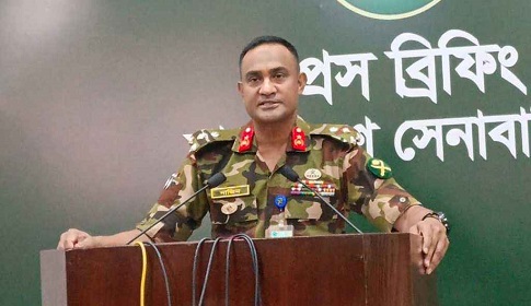 আ.লীগ কর্মীদের প্রশিক্ষণ দেওয়ার অভিযোগে সেনা হেফাজতে মেজর সাদিক