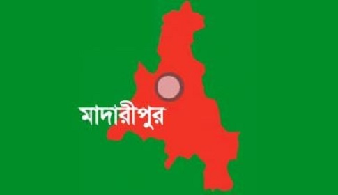 মাদারীপুরে বাস চাপায় প্রাণ গেলো মধু ব্যবসায়ীর 