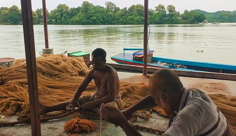 কাপ্তাই হ্রদে মৎস্য আহরণ শুরু হচ্ছে মধ্যরাতে
