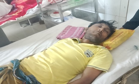 সাতক্ষীরার লক্ষীদাঁড়ি সীমান্তে বিএসএফ এর গুলিতে বাংলাদেশী কৃষক আহত