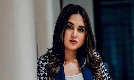 ‘ওয়াশরুমের কল ছেড়ে দিয়ে কেঁদেছি’