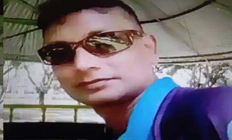 কিস্তিতে জেলেদের কাছ থেকে চাঁদা নেন 'ভূয়া আনসার কমান্ডার'