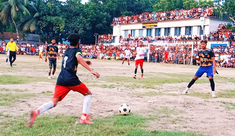 ড. আলী আফজাল ৮ দলীয় ফুটবল টুর্নামেন্টে মহম্মদপুর ফুটবল একাডেমি চ্যাম্পিয়ন