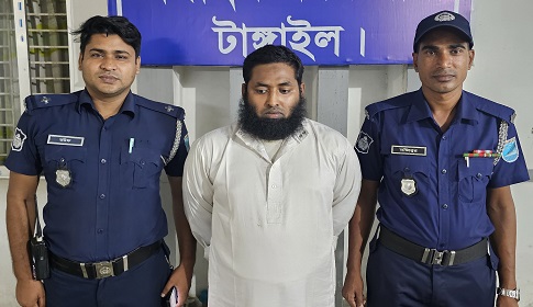 ছাত্রের সাথে মাদ্রাসা শিক্ষকের বিকৃত যৌনাচার, শিক্ষক গ্রেফতার