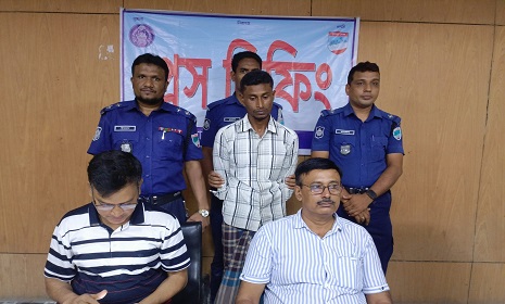 অপকর্ম দেখে ফেলায় শ্বাসরোধে হত্যা করা হয় সোয়েবকে