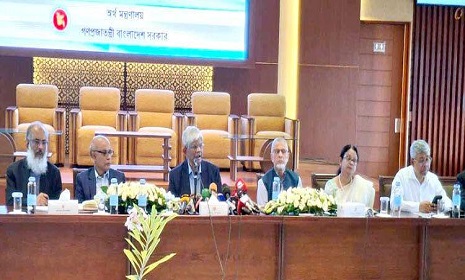 ‘পৃথিবীর কোথাও এভাবে ব্যাংকের অর্থ লুট হয়নি’