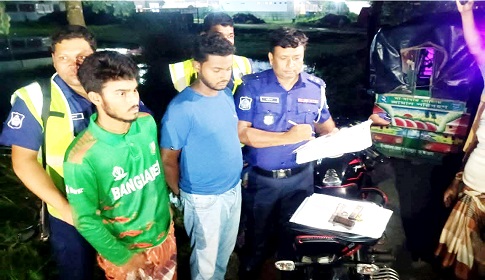 ঈশ্বরদীতে বিদেশি পিস্তল-গুলিসহ দুই যুবক আটক