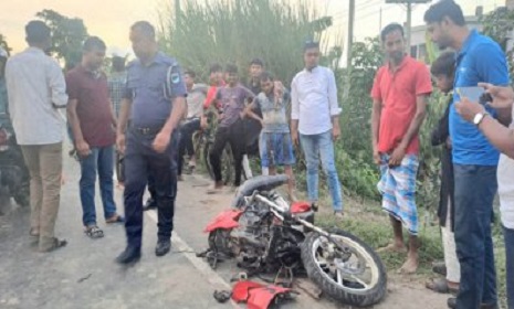 কুষ্টিয়ায় পিকআপ-মোটরসাইকেল সংঘর্ষে দুই কিশোর নিহত
