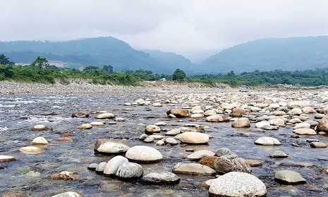 সাদা পাথর লুটের ঘটনায় মামলা, আসামি ১৫০০