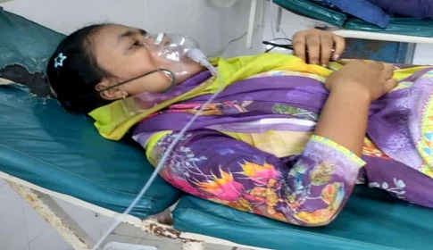 র‌্যাগিংয়ে গুরুতর আহত হয়ে হাসপাতালে স্কুলছাত্রী 
