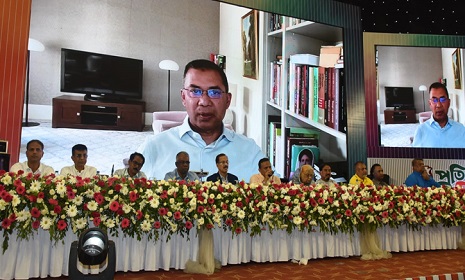 ‘বিএনপি নির্বাচিত হলে পাঁচ বছরে ২৫ কোটি গাছ লাগাবে’