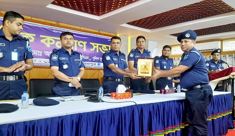 ফরিদপুরের শ্রেষ্ঠ ওসি হলেন আতাউর রহমান
