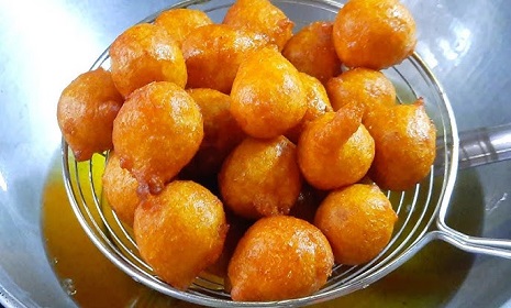 মজাদার তালের বড়া বানাবেন যেভাবে