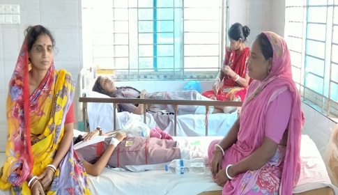 গোপালগঞ্জে শ্রেণী কক্ষে দুর্গন্ধে ২০ শিক্ষার্থী অসুস্থ্য