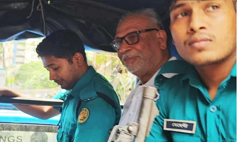 লতিফ সিদ্দিকীকে পুলিশে সোপর্দ