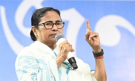‘বাংলাদেশি আখ্যা দিয়ে আপনারা গরিবদের অত্যাচার করেন’