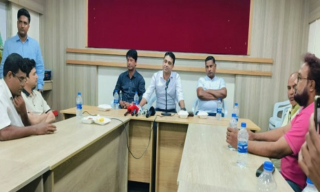 ‘সাতক্ষীরার ৪টি সংসদীয় আসনে বিজয়ী হতে ব্যাপক কাজ করছে জেলা বিএনপি’