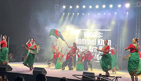 আটলান্টায় জমকালো আয়োজনে শুরু হলো ৩৯তম ফোবানা সম্মেলন, দর্শকদের উপচে পড়া ভিড়