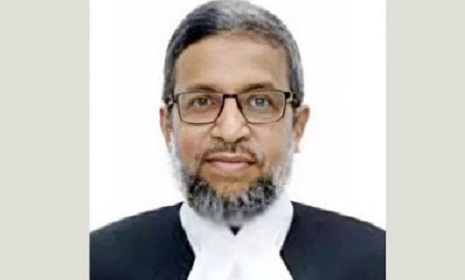 খালেদা জিয়াকে ৫ বছর সাজা দেওয়া সেই বিচারপতির পদত্যাগ