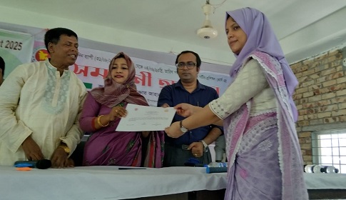 নড়াইলে ৫ দিনব্যাপী আইজিএ ব্লক বাটিক প্রশিক্ষণ কোর্সের সমাপনী