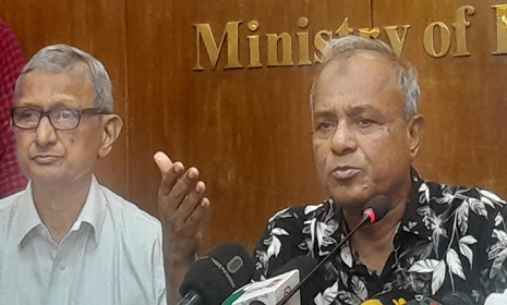 ‘আরাকান আর্মি বেঁচেই আছে মাদক বেচে’